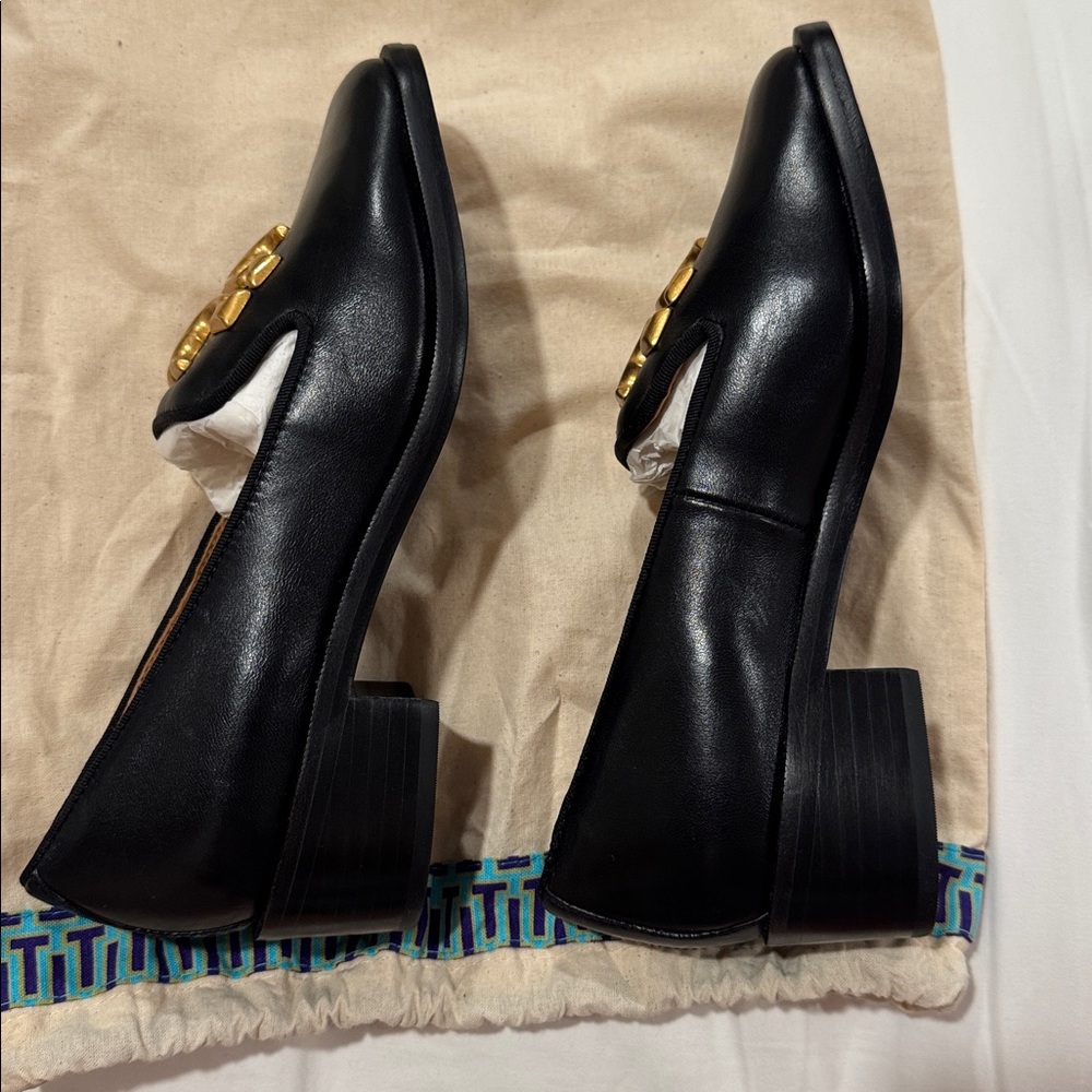 Tory Burch ELEANOR LEATHER LOAFERS IN PERFECT BLACK - Picture 10 of 16